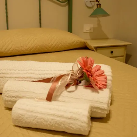 Semesterbostad Casa Di Sara